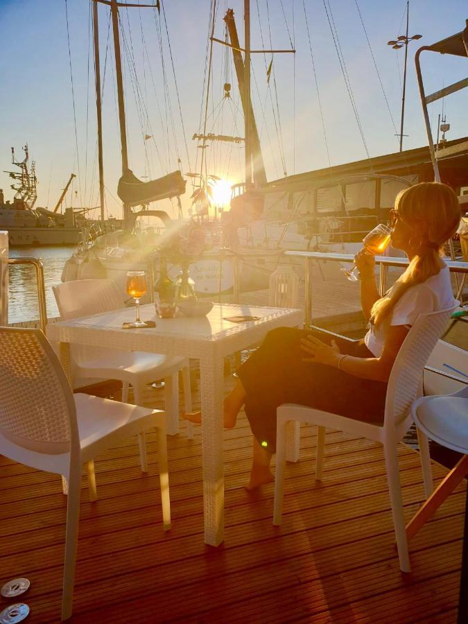 Hotel Houseboat Seabreeze Alghero Exterior foto