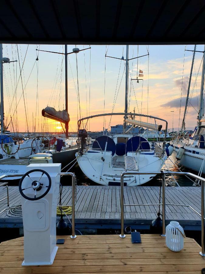 Hotel Houseboat Seabreeze Alghero Exterior foto